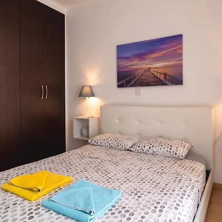 Violet Dusk Center Flat Апартаменты *