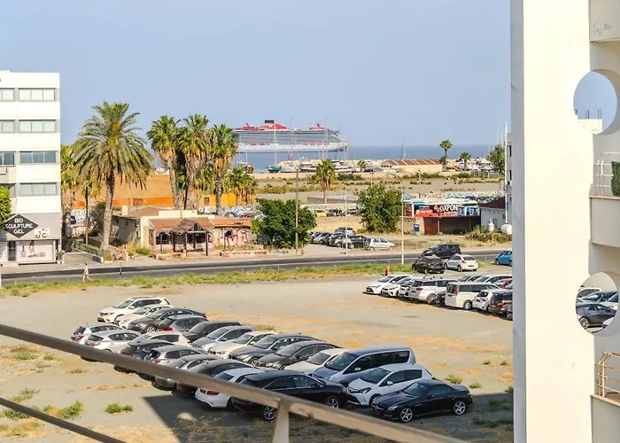 Violet Dusk Center Flat Апартаменты *