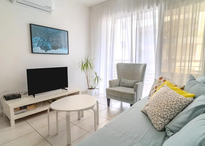 Апартаменты Violet Dusk Center Flat *