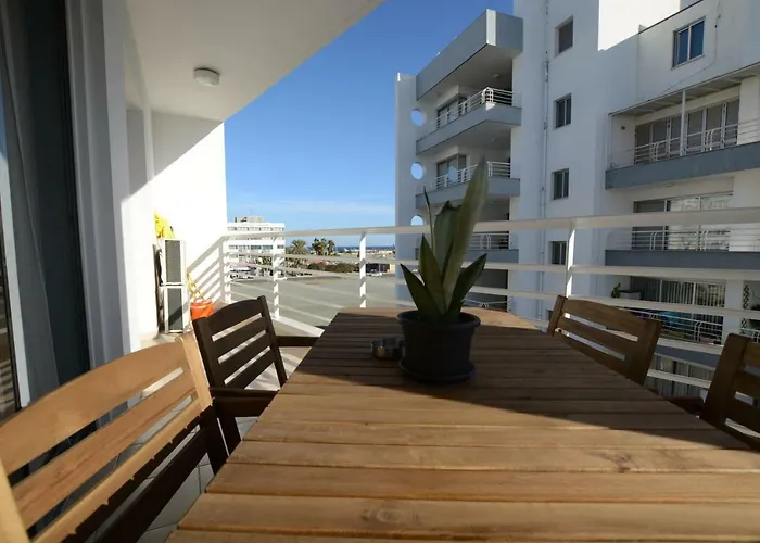 Violet Dusk Center Flat Апартаменты