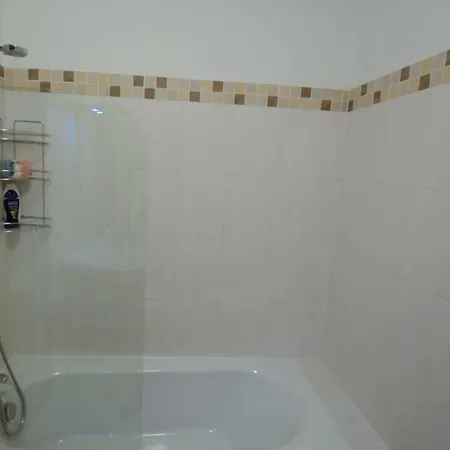 Apartament Violet Dusk Center Flat Larnaca