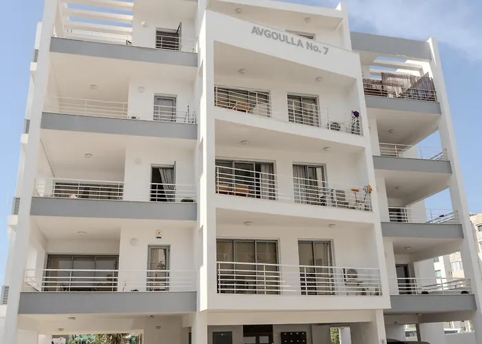 Apartament Violet Dusk Center Flat Larnaca